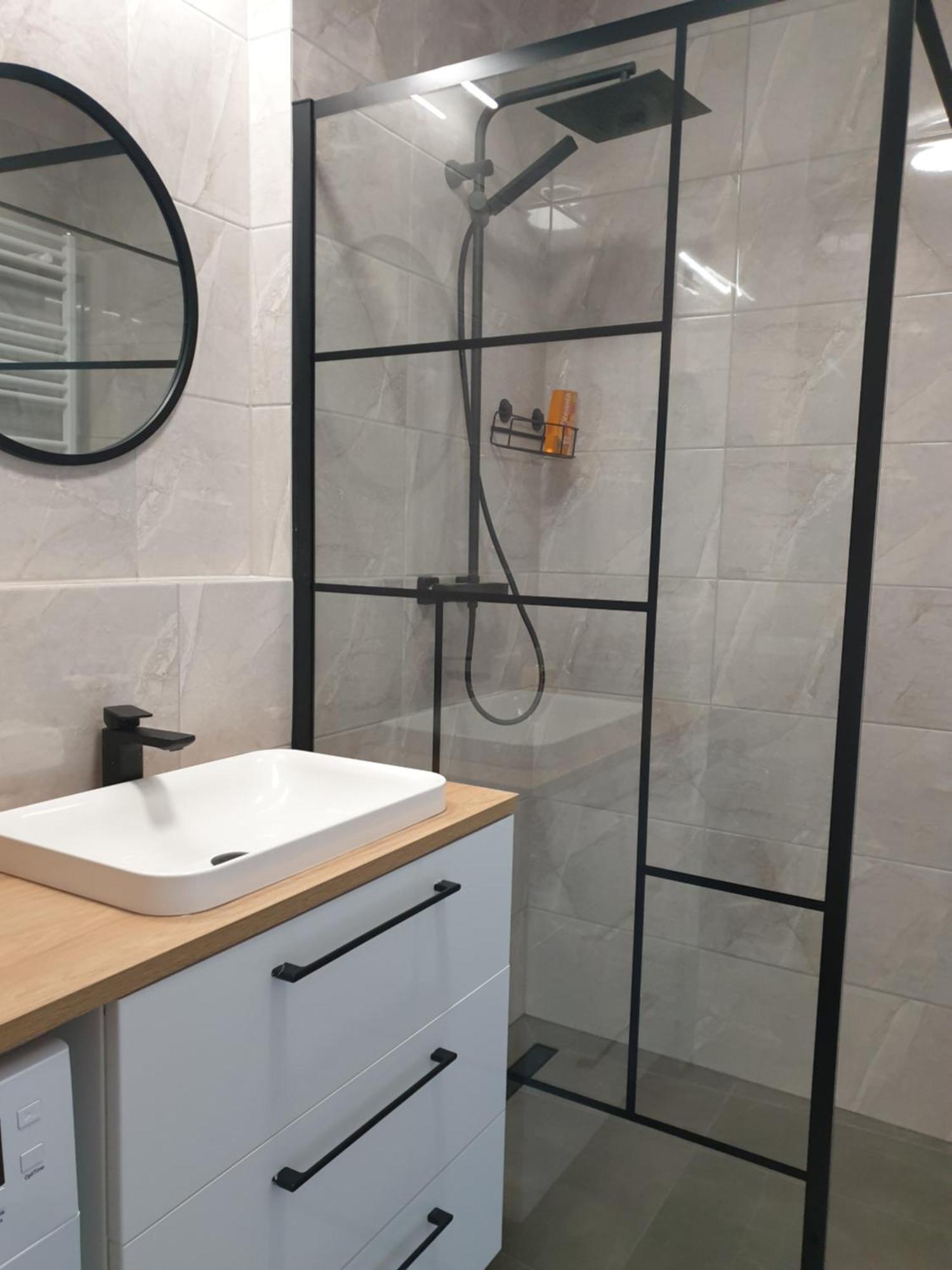 Totu Today-stara Cegielnia Apartamenty, Faktura Vat, Self Check-in Poznan