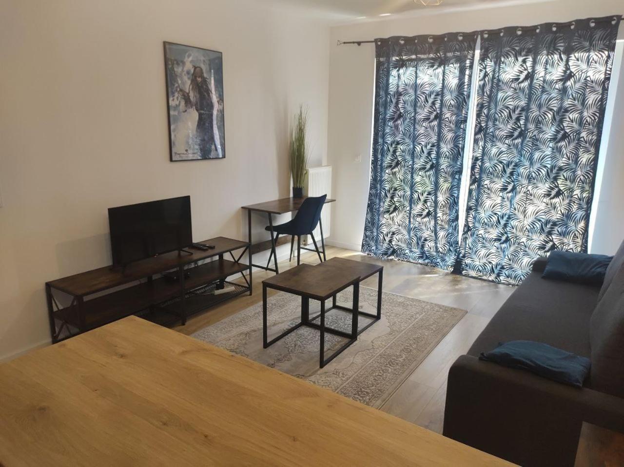Apartament Totu Today-stara Cegielnia Apartamenty, Faktura Vat, Self Check-in Poznań